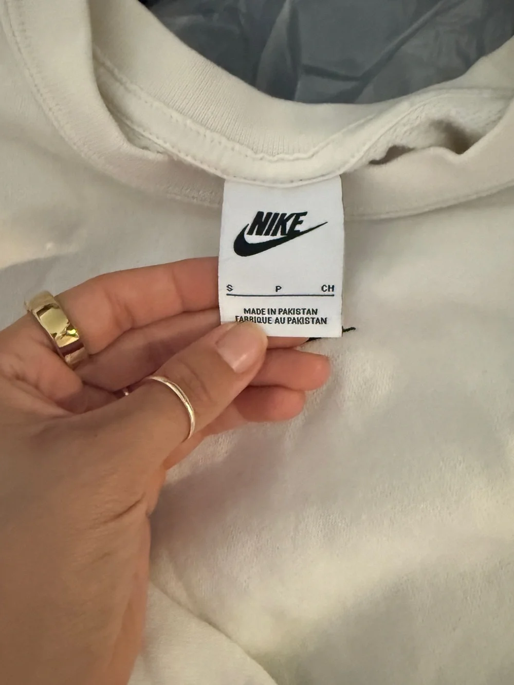 Nike simple crewneck